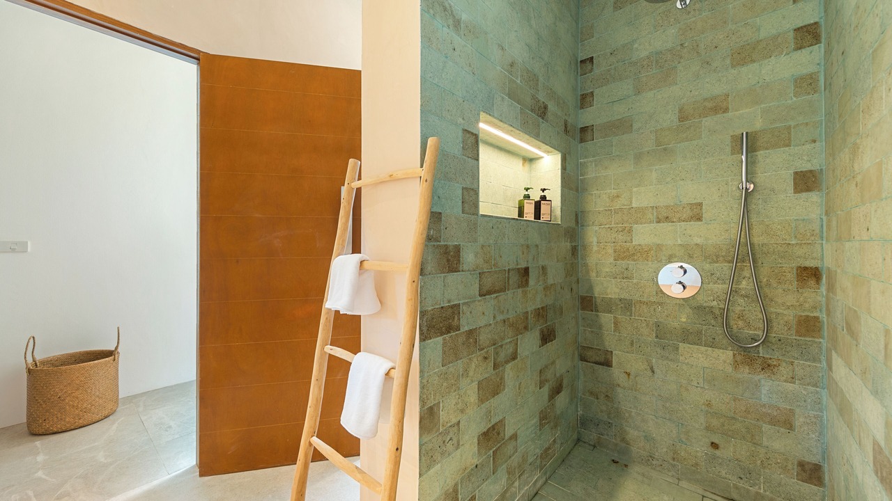 Photo of Bathroom in Makham Tia