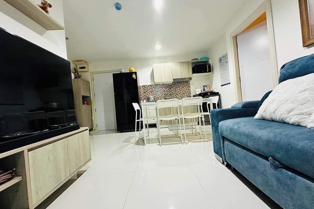 Photo of Livingroom in Talat Khwan