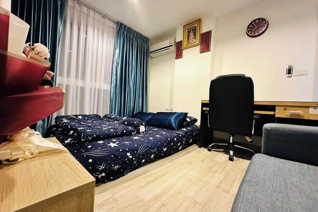 Photo of Bedroom in Talat Khwan