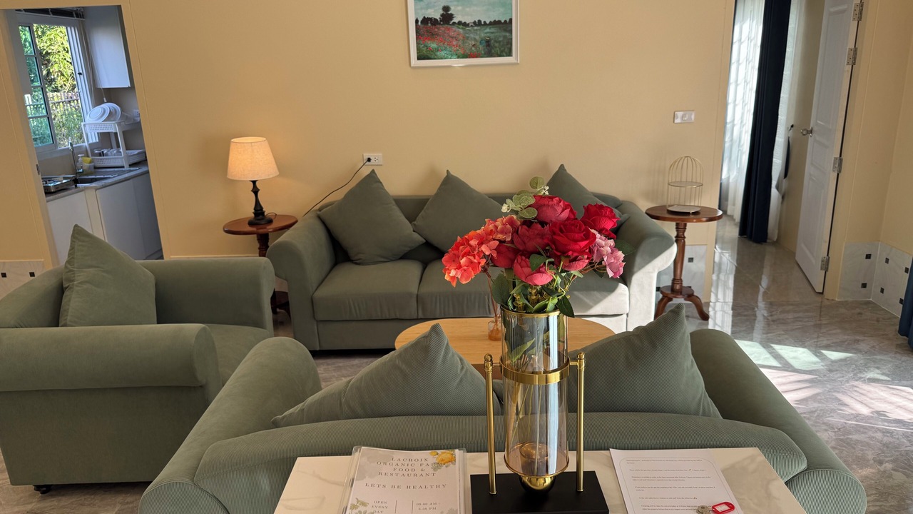Photo of Livingroom in San Pa Thong