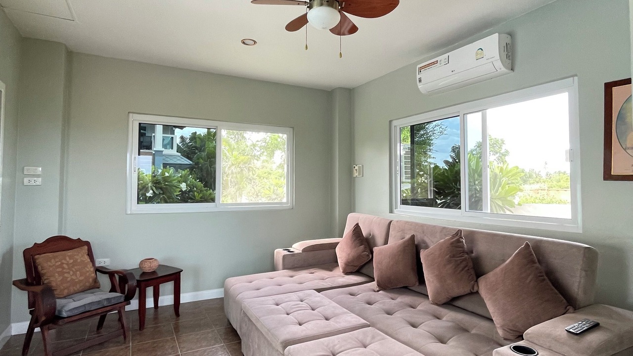 Photo of Livingroom in Kui Buri