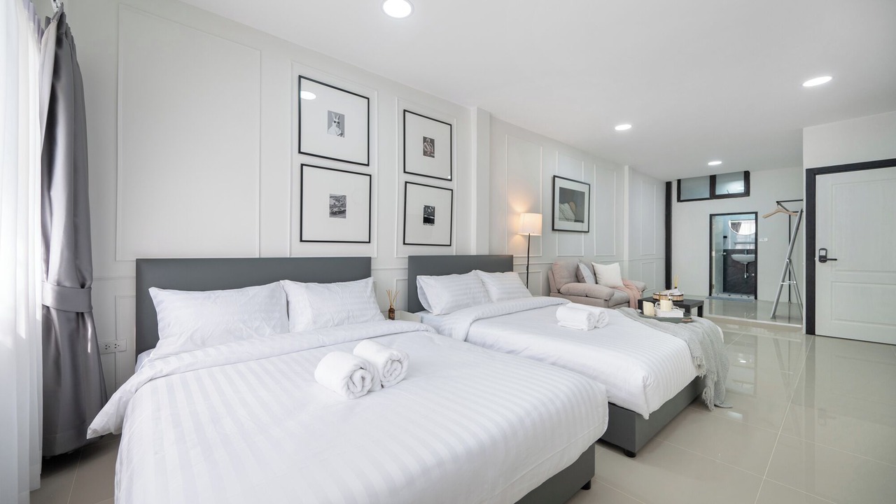 Photo of Bedroom in China Town
