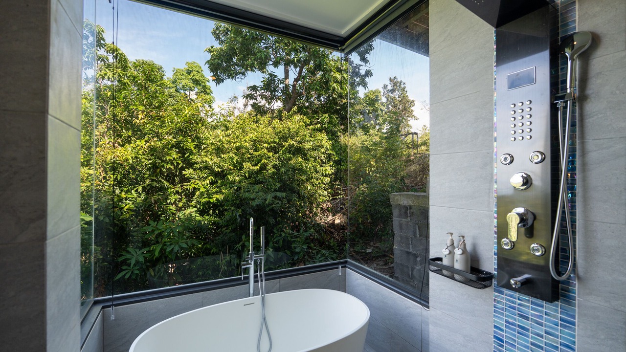 Photo of Bathroom in Ko Pha-ngan