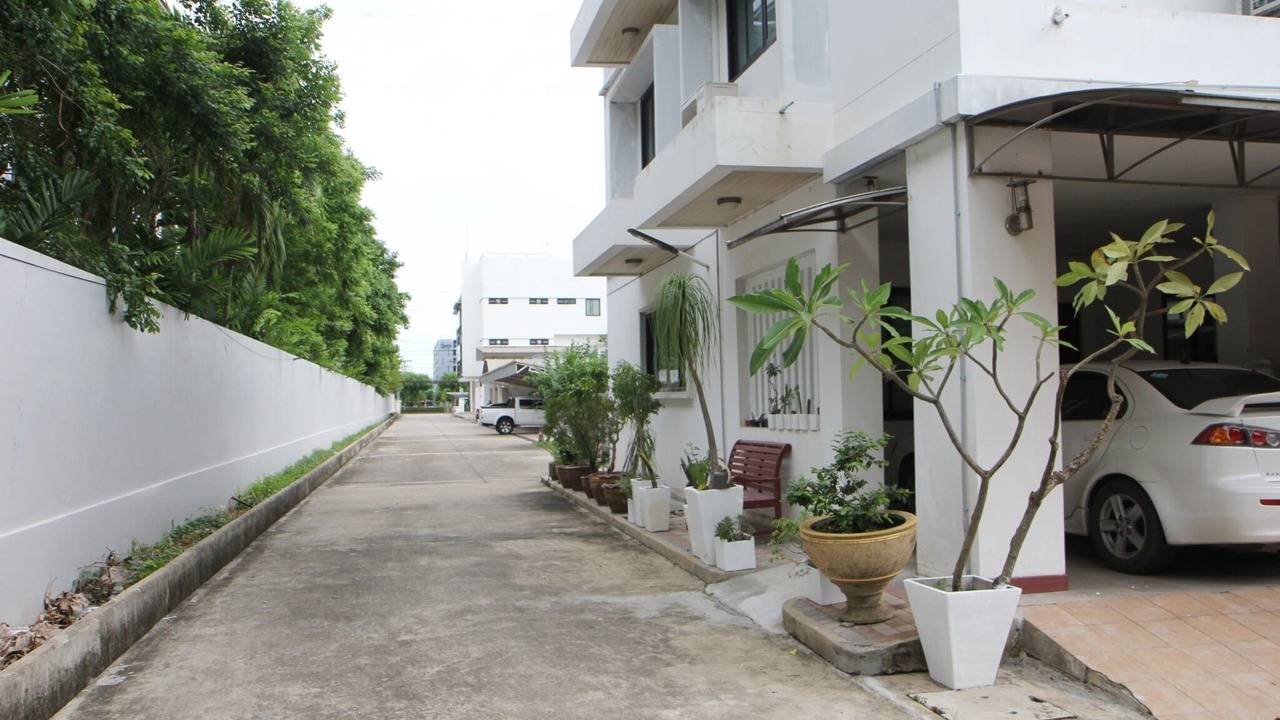 Photo of Outdoor in Lat Krabang
