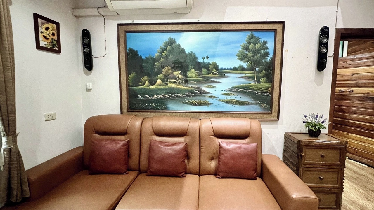 Photo of Livingroom in Kuet Chang