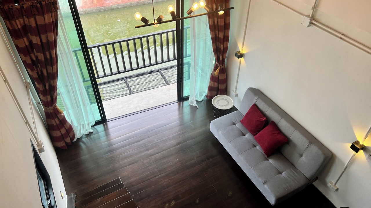Photo of Livingroom in Wat Sam Phraya