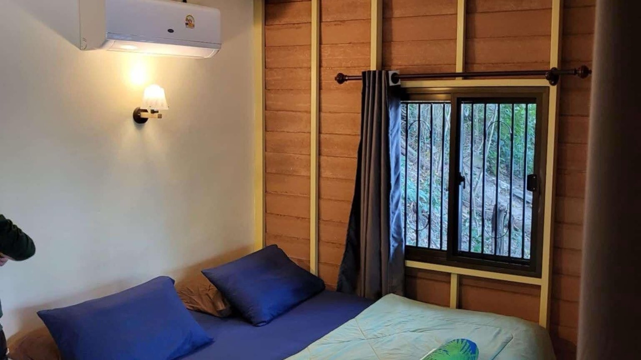 Photo of Bedroom in Srithanu