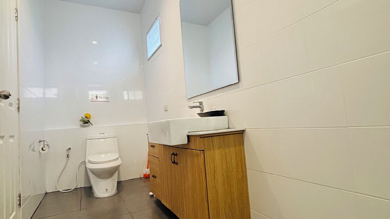 Photo of Bathroom in Pratumnak Hill