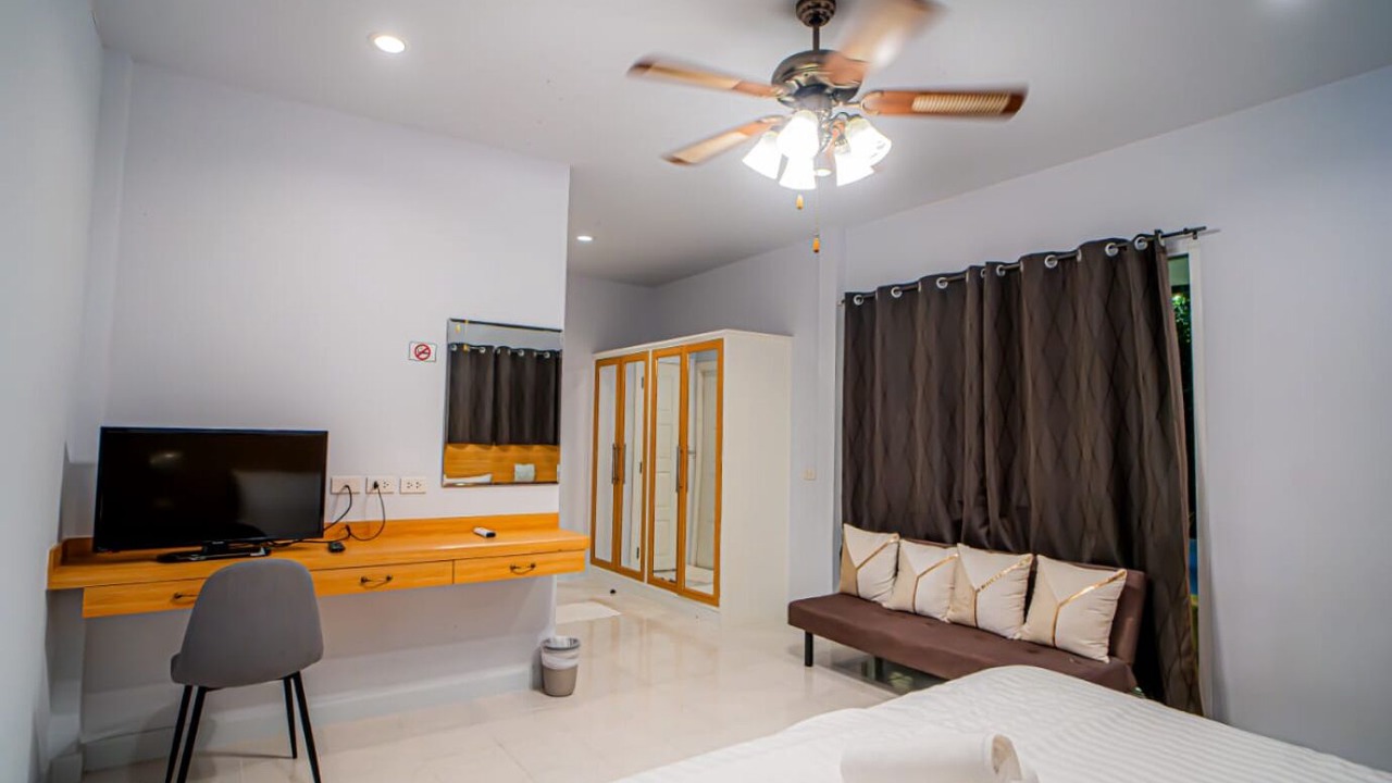 Photo of Bedroom in Pratumnak Hill