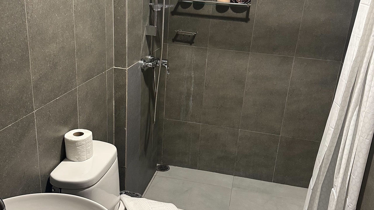 Photo of Bathroom in Chidlom
