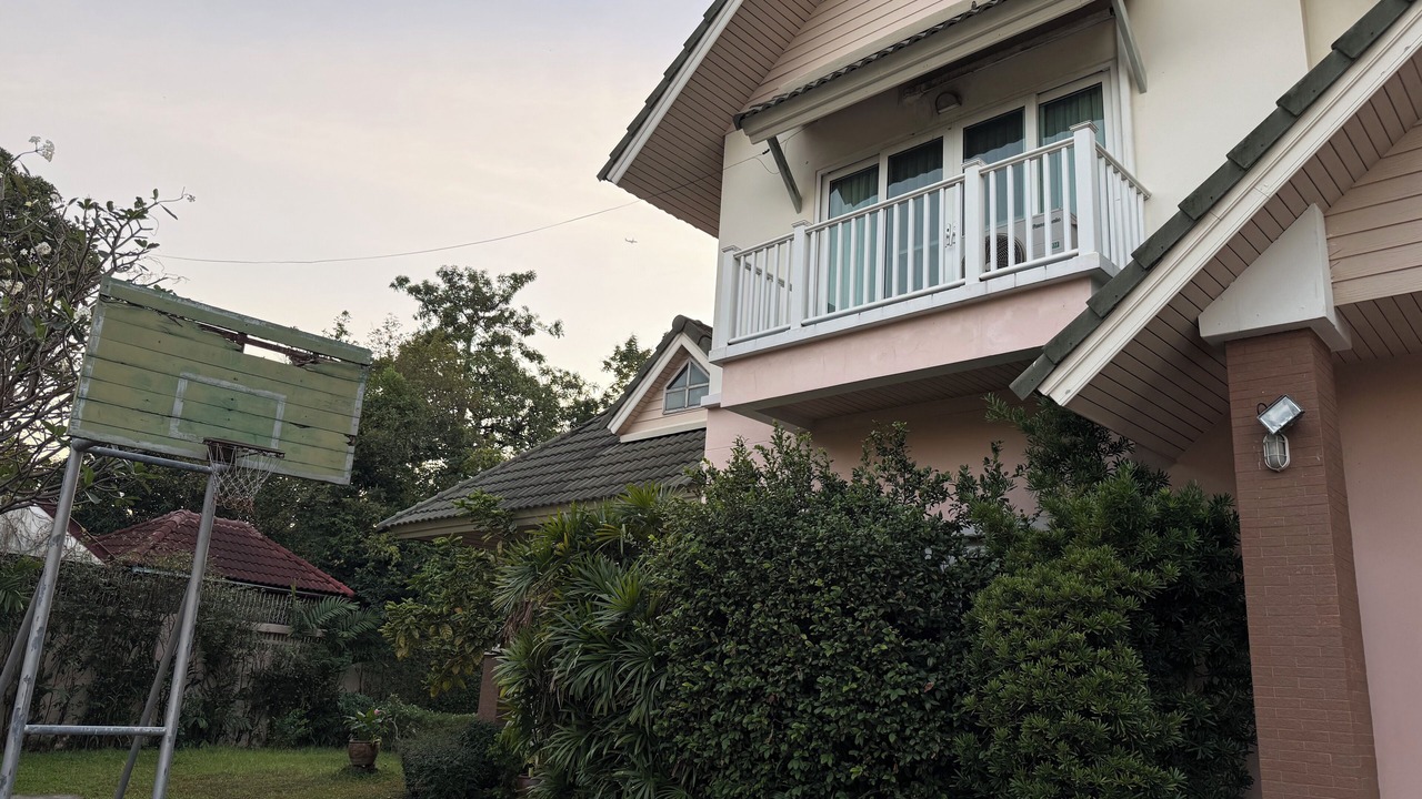 Photo of Outdoor in Thung Song Hong