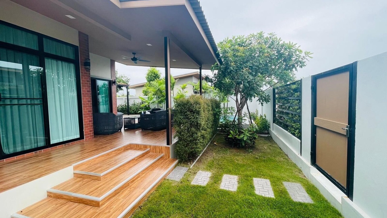 Photo of Patio Balcony in Hin Lek Fai