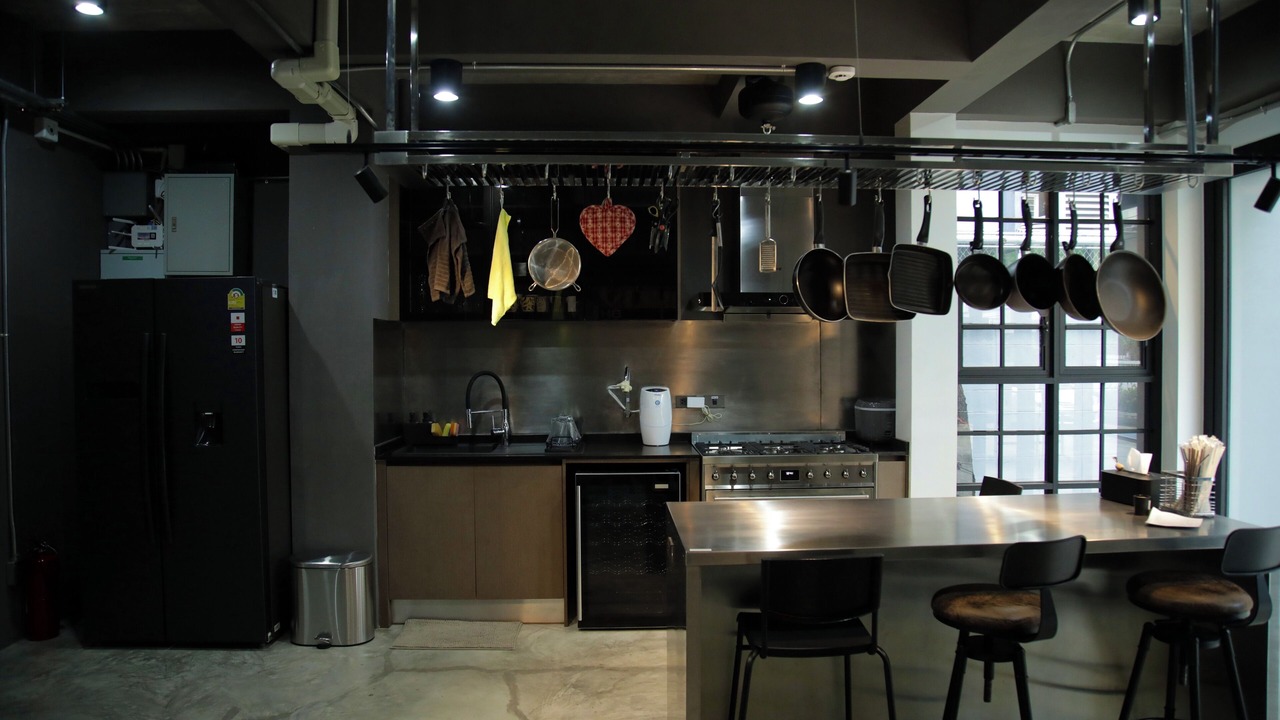 Photo of Kitchen in Phra Khanong Nuea