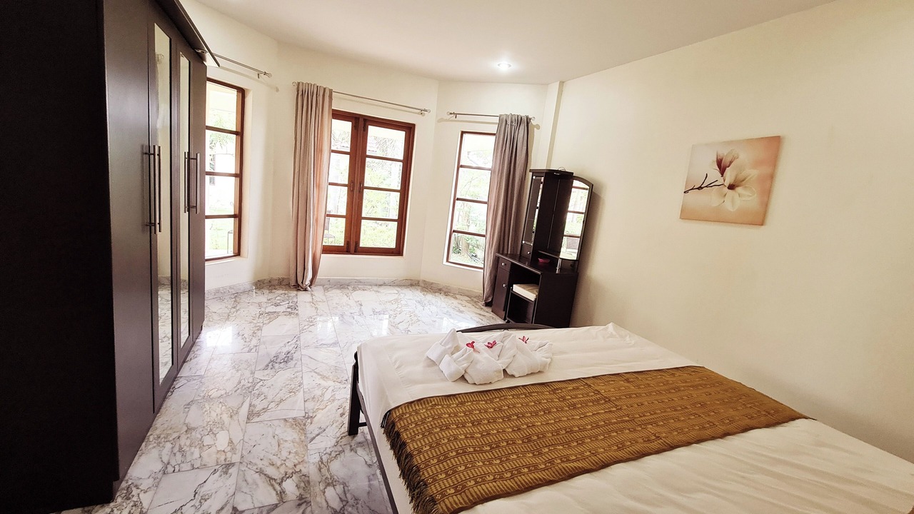 Photo of Bedroom in Cha-am