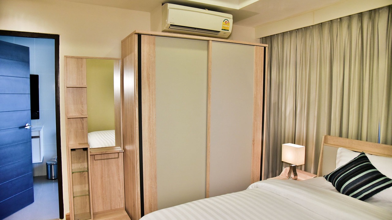 Photo of Bedroom in Khlong Tan