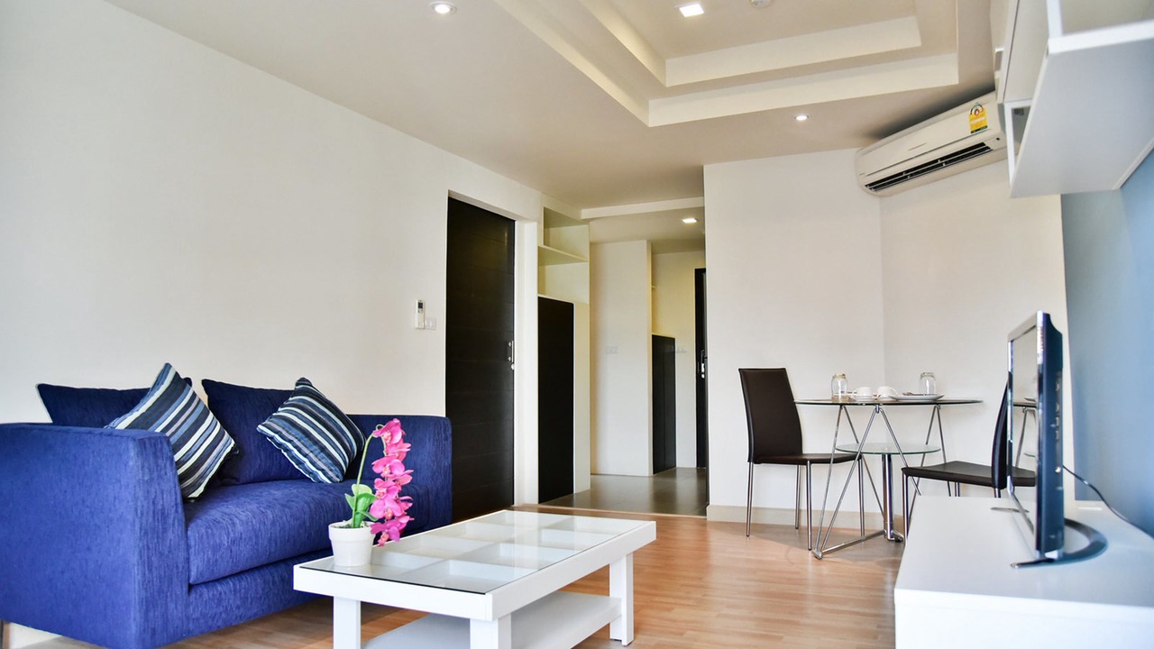 Photo of Livingroom in Khlong Tan
