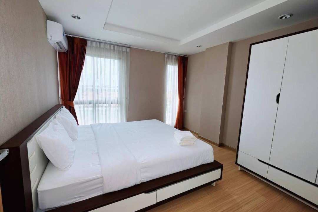 Photo of Bedroom in Bang Pa-in