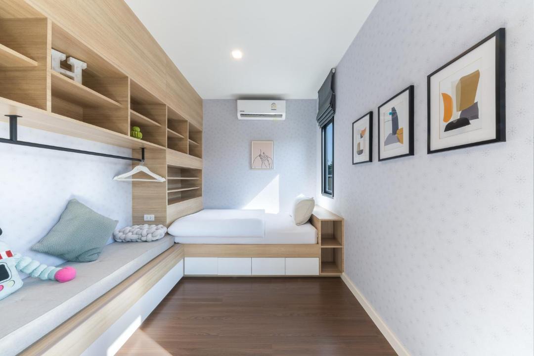 Photo of Bedroom in Racha Thewa