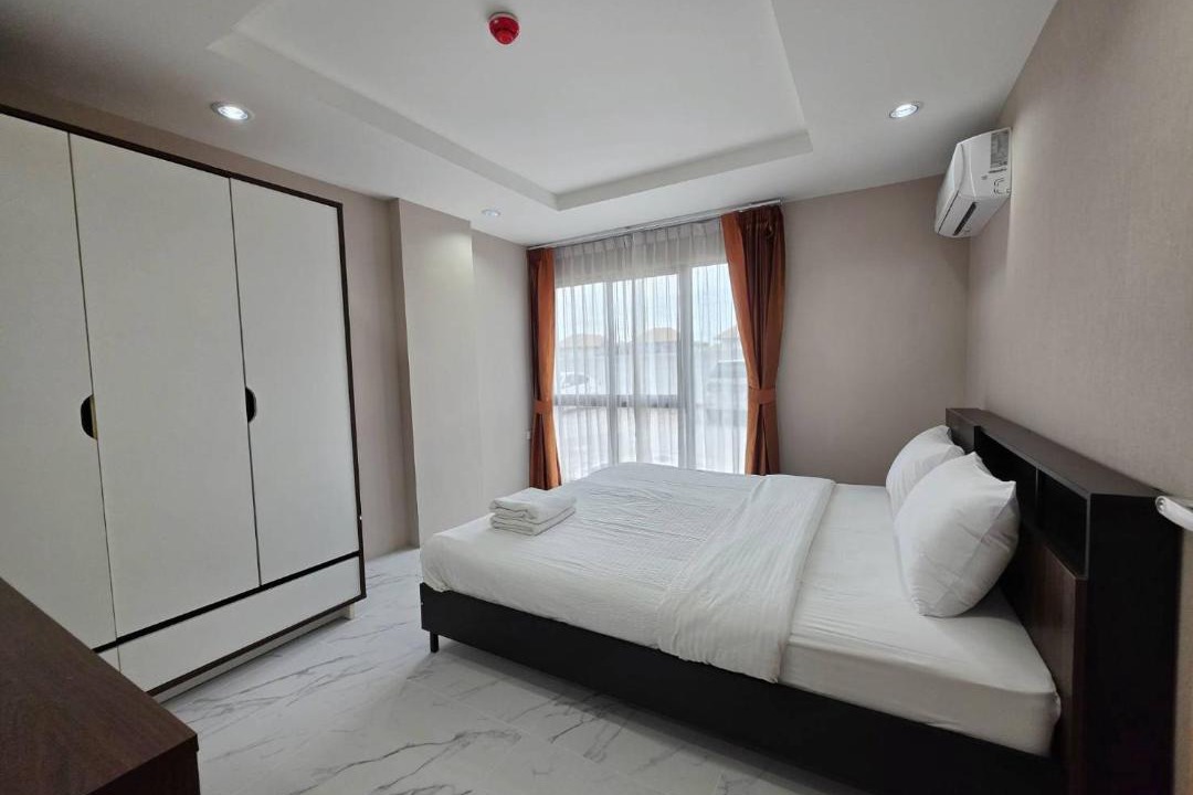 Photo of Bedroom in Bang Pa-in