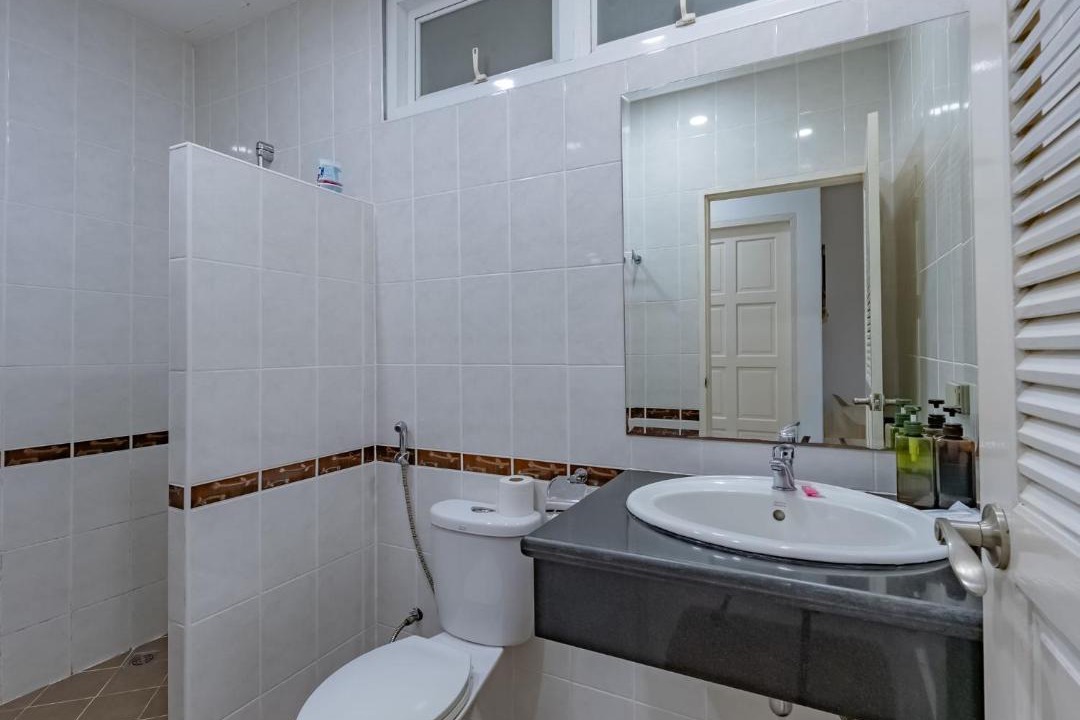 Photo of Bathroom in Chalong