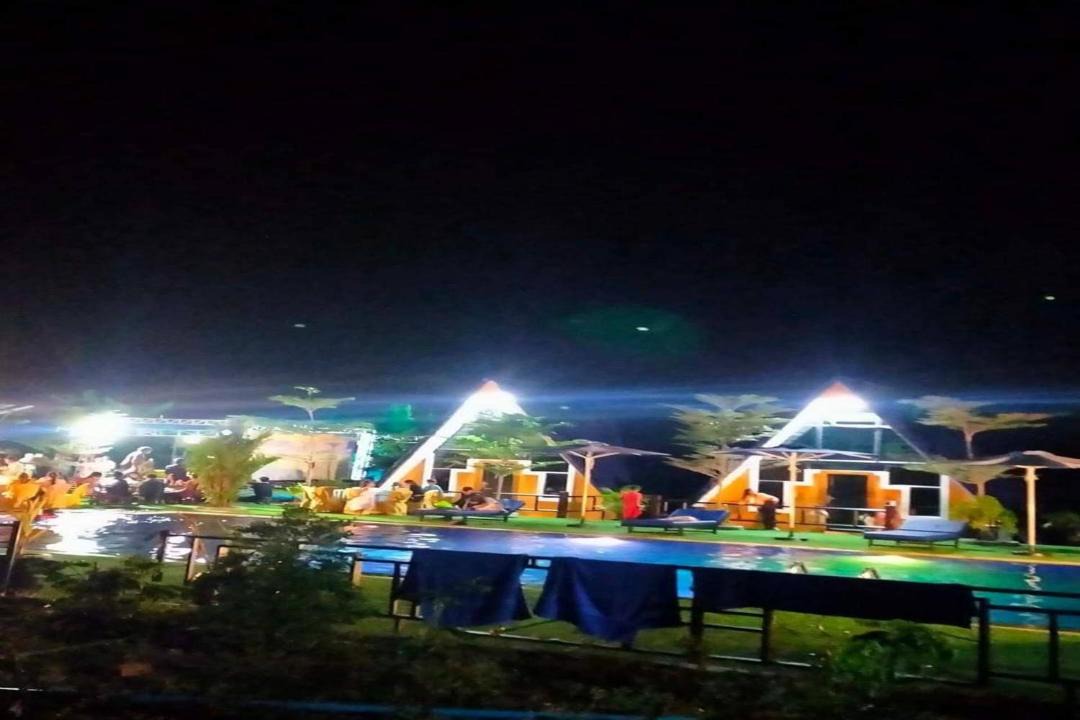 Photo of Others in Banan