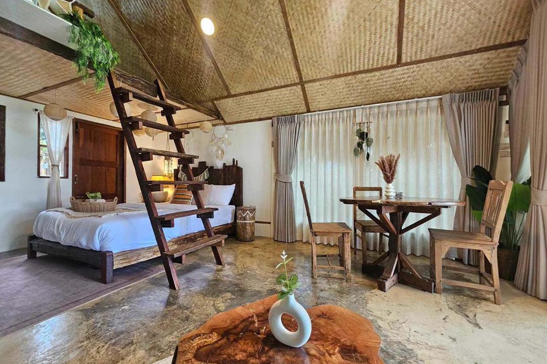 Photo of Others in Tha Yang