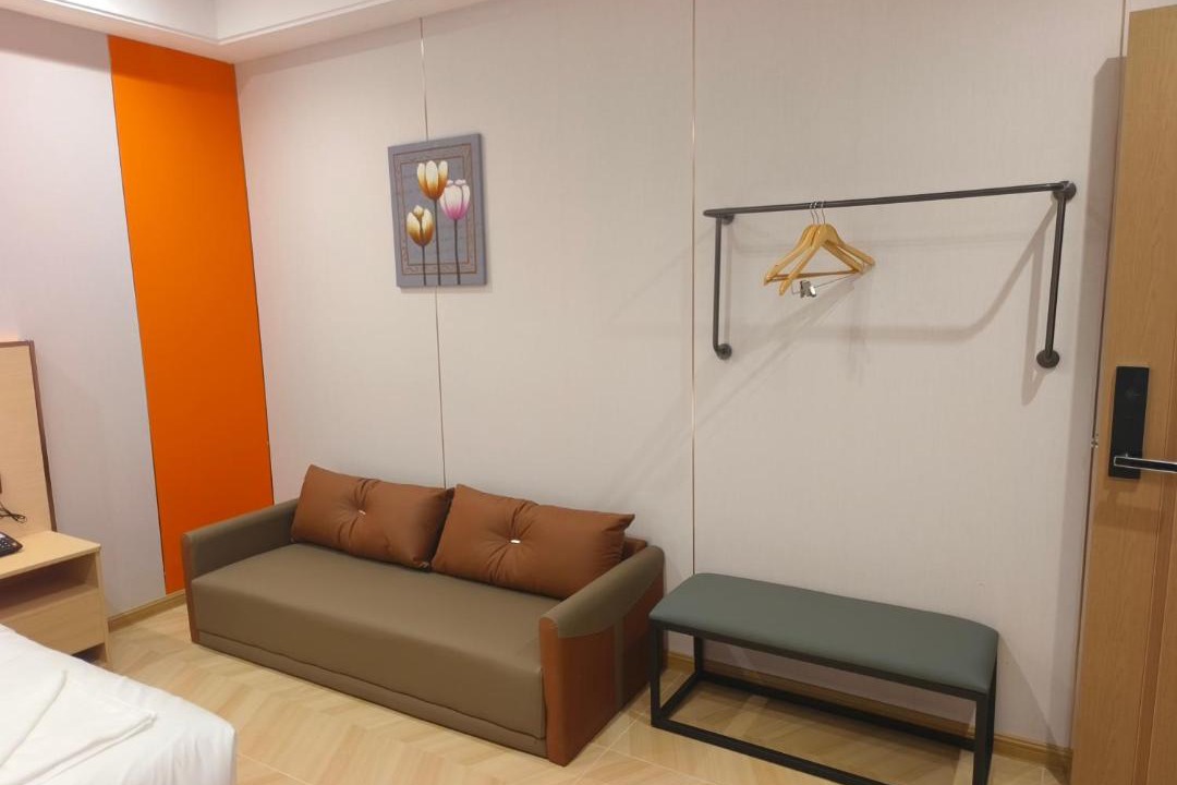 Photo of Bedroom in Mean Chey