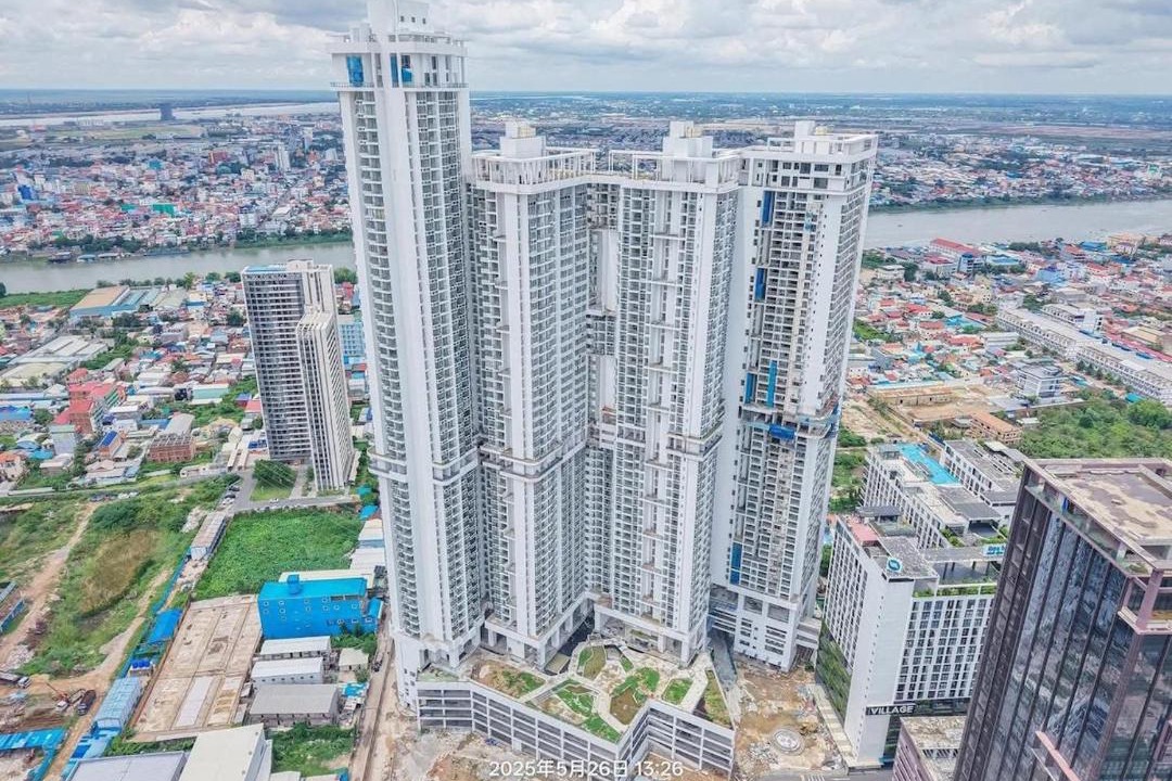 Photo of Buildings in Mean Chey