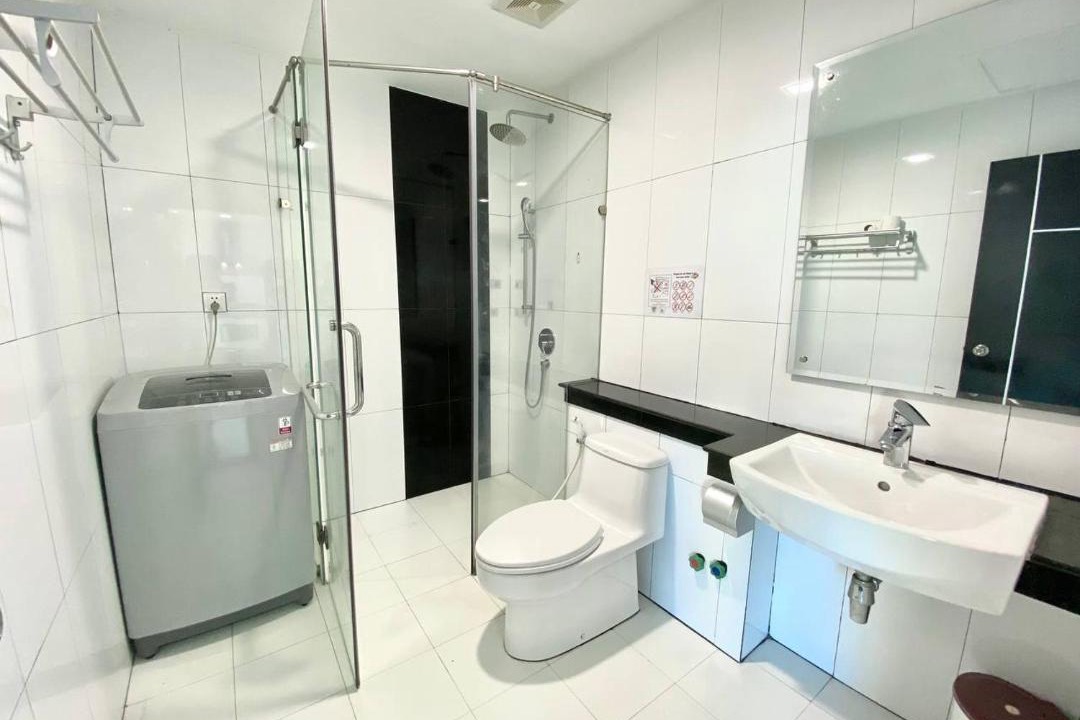 Photo of Bathroom in Chamkar Mon