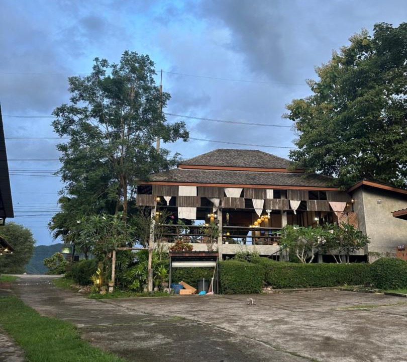 Photo of Others in Pai