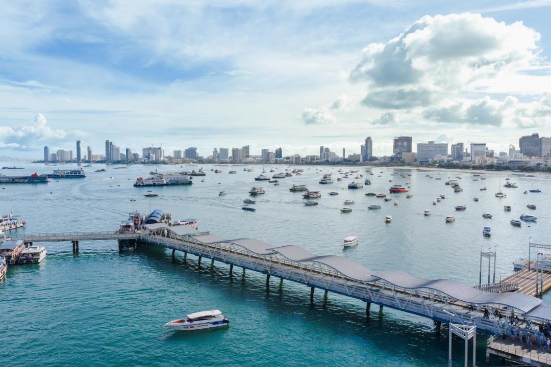 Photo of Others in Pattaya Bay