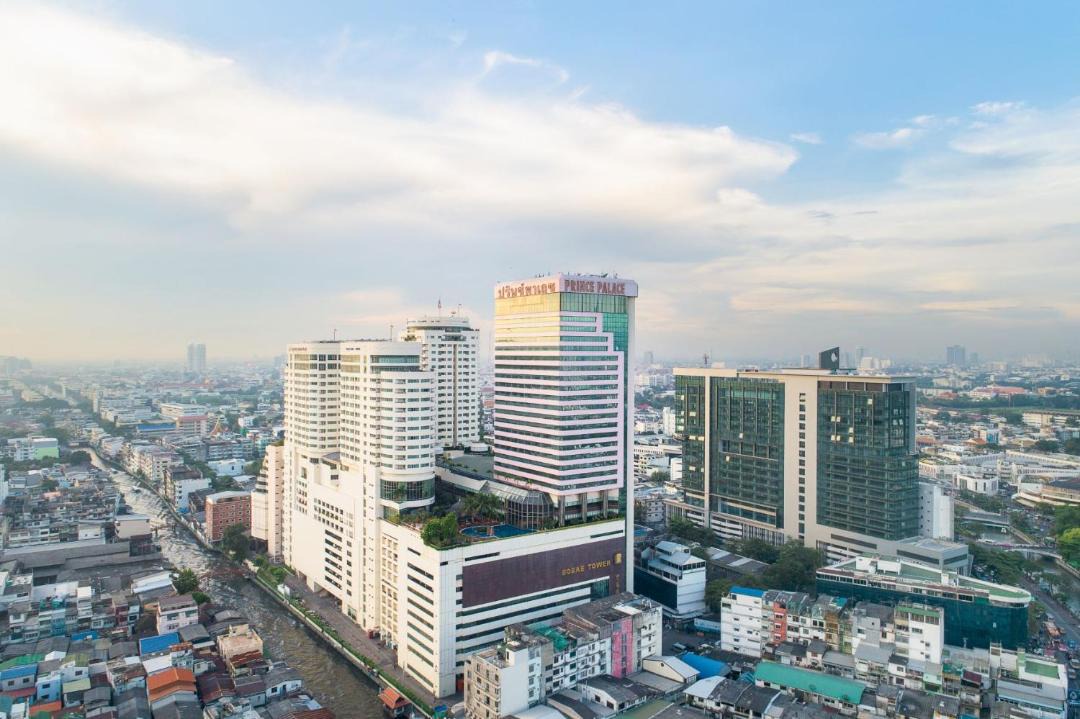 Photo of Buildings in Khlong Maha Nak