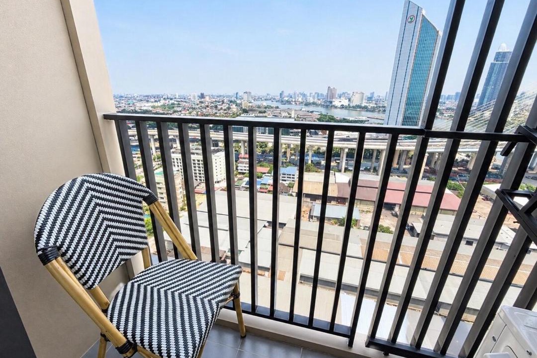 Photo of Patio Balcony in Rat Burana