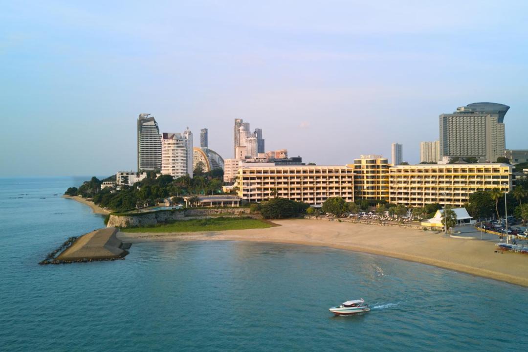 Photo of Others in Pattaya Bay