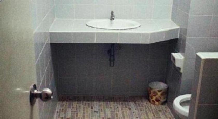 Photo of Bathroom in Mueang Nga