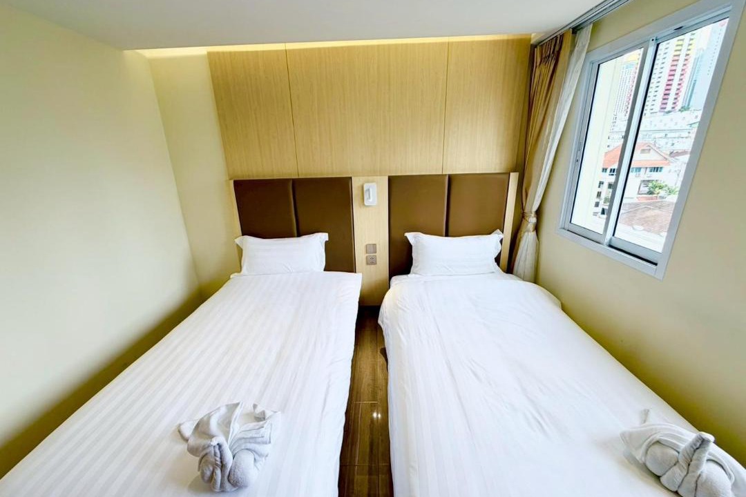 Photo of Bedroom in Thanon Phaya Thai