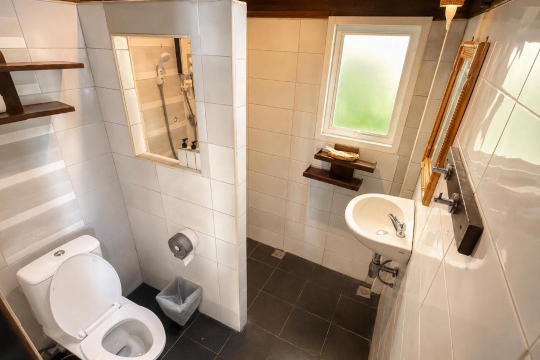 Photo of Bathroom in Nuea Khlong
