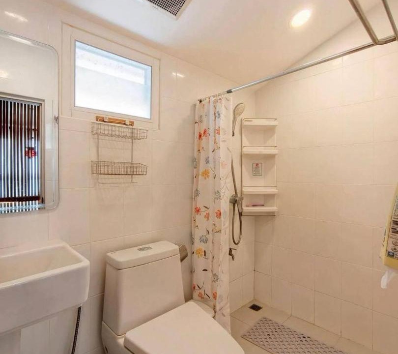 Photo of Bathroom in Wua Lai