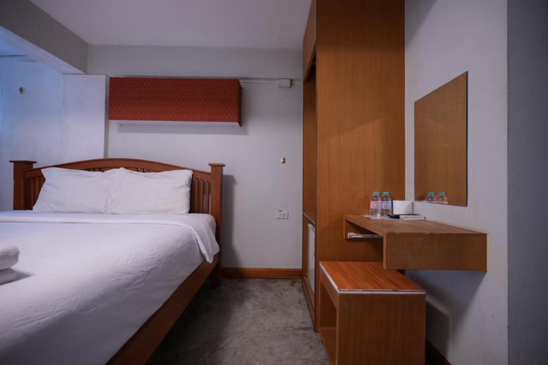 Photo of Bedroom in Chana Songkhram