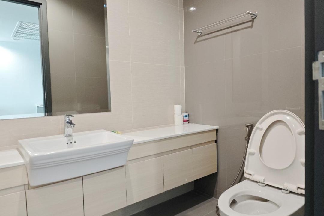 Photo of Bathroom in Bang Lamphu Lang