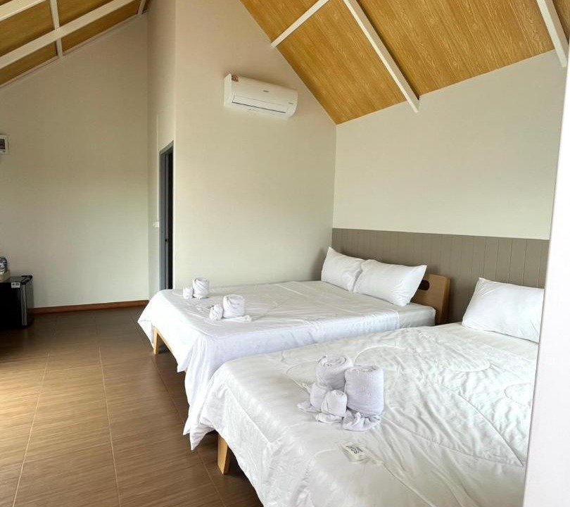 Photo of Bedroom in Khanong Phra