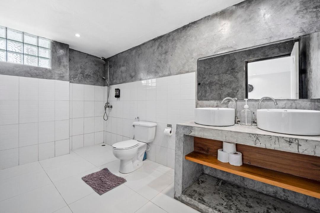 Photo of Bathroom in Kathu