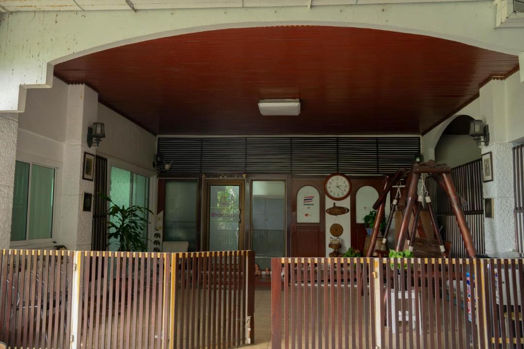 Photo of Others in Lat Yao