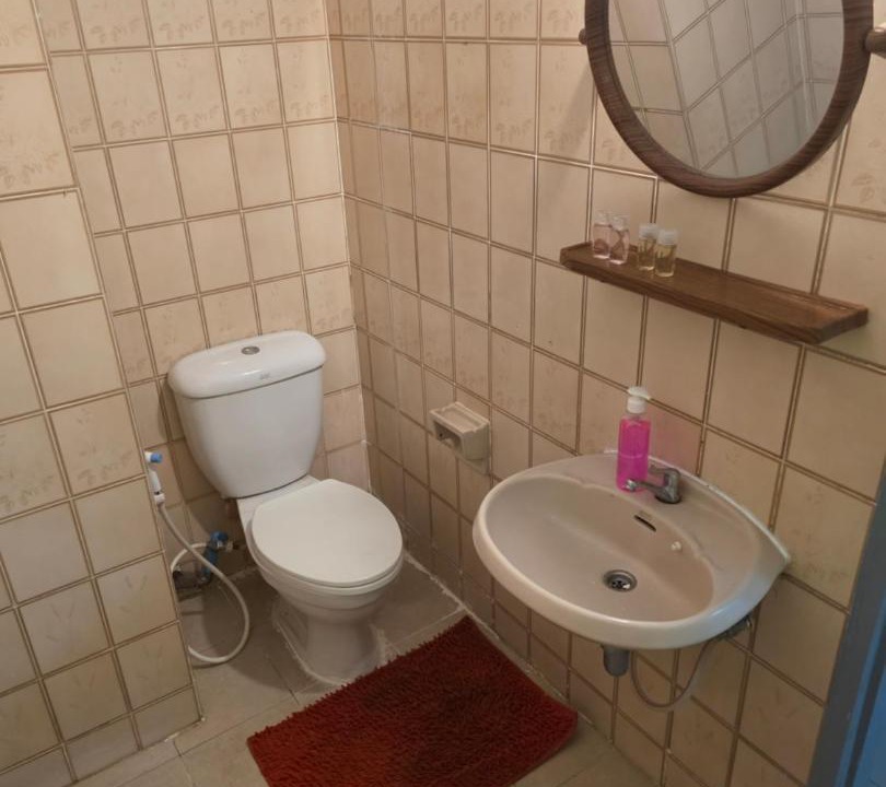 Photo of Bathroom in Old City