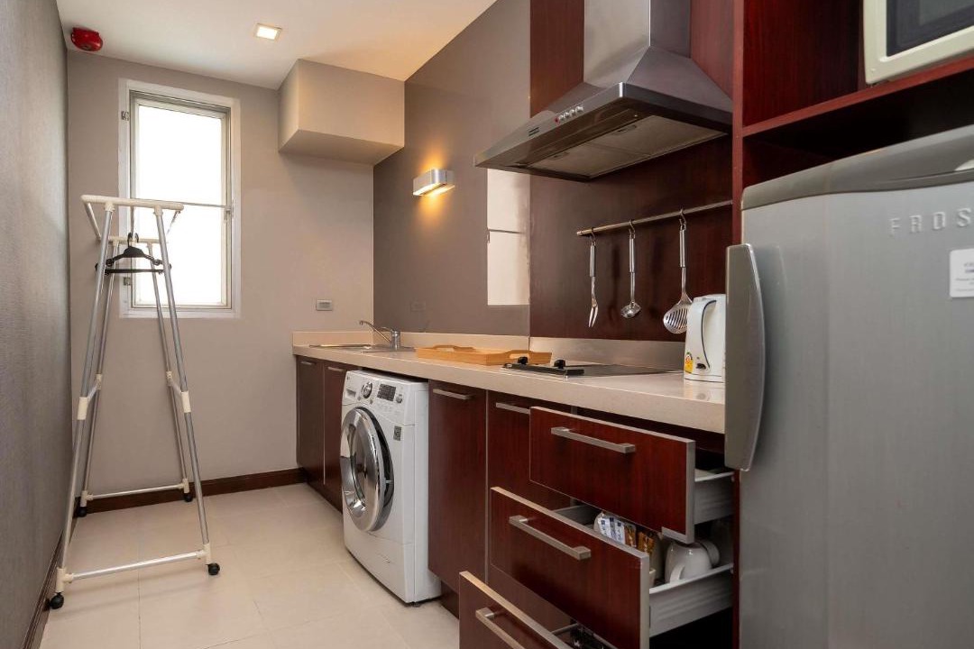 Photo of Kitchen in Khlong Toei Nuea
