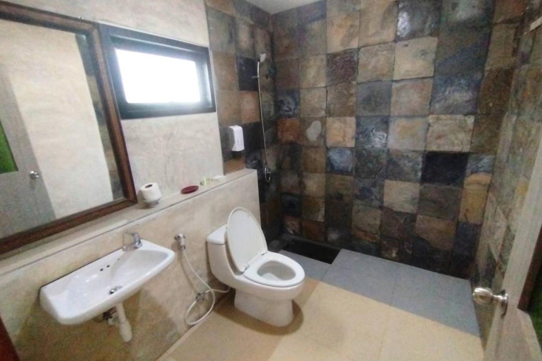Photo of Bathroom in Thep Kasattri