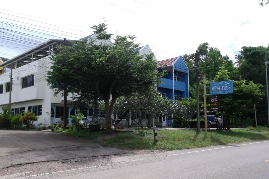 Photo of Buildings in Saphli