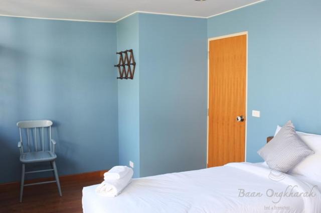 Photo of Bedroom in Thanon Nakhon Chai Si