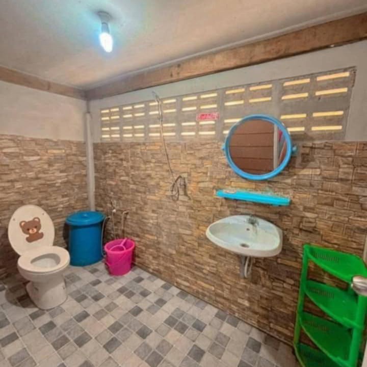 Photo of Bathroom in Kantang