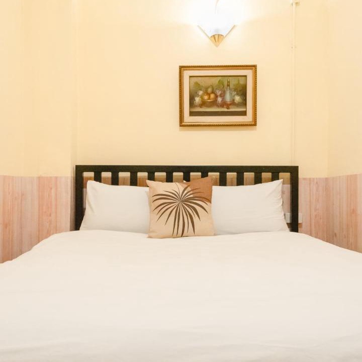 Photo of Bedroom in Talat Yot